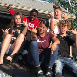 Meet your Posher, Tae